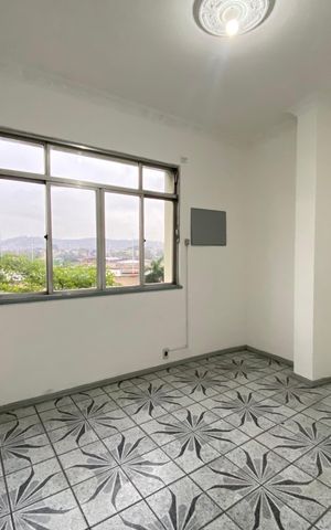 Apartamento para alugar com 70m², 3 quartos e sem vaga