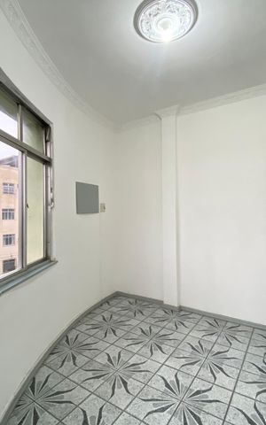 Apartamento para alugar com 70m², 3 quartos e sem vaga