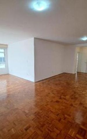 Apartamento à venda com 165m², 3 quartos e 1 vaga