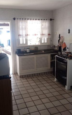 Casa à venda com 175m², 3 quartos e 1 vaga