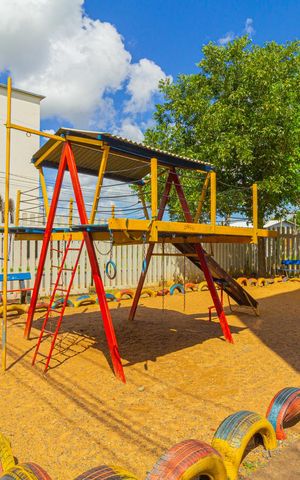 Apartamento para alugar com 44m², 2 quartos e 1 vaga Apartamento para alugar com 44m², 2 quartos e 1 vagaÁrea comum - Playground