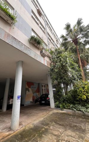 Apartamento para alugar com 130m², 2 quartos e 1 vaga