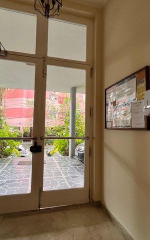 Apartamento para alugar com 130m², 2 quartos e 1 vaga