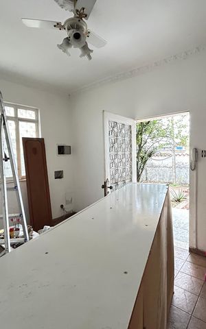 Casa para alugar com 660m², 3 quartos e 6 vagasSala
