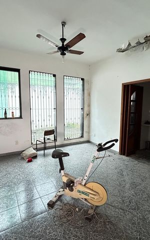 Casa para alugar com 660m², 3 quartos e 6 vagasCopa