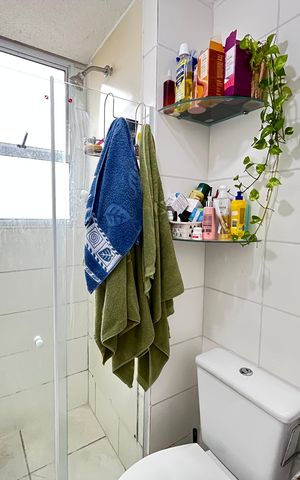 Apartamento à venda com 43m², 2 quartos e 1 vaga Apartamento à venda com 43m², 2 quartos e 1 vagaBanheiro