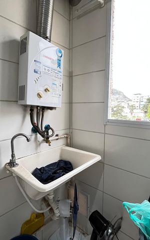 Apartamento à venda com 43m², 2 quartos e 1 vaga Apartamento à venda com 43m², 2 quartos e 1 vagaÁrea de Serviço