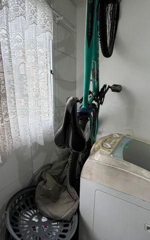 Apartamento à venda com 43m², 2 quartos e 1 vaga Apartamento à venda com 43m², 2 quartos e 1 vagaÁrea de Serviço