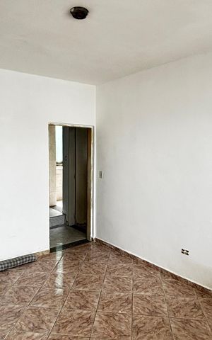 Casa para alugar com 98m², 2 quartos e 1 vaga Casa para alugar com 98m², 2 quartos e 1 vagaSala