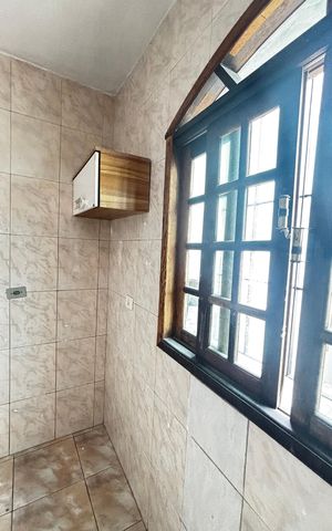 Casa para alugar com 98m², 2 quartos e 1 vaga Casa para alugar com 98m², 2 quartos e 1 vagaCozinha