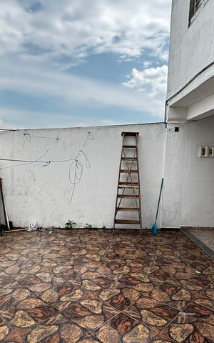 Casa para alugar com 98m², 2 quartos e 1 vaga Casa para alugar com 98m², 2 quartos e 1 vagaQuintal