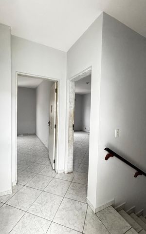 Casa para alugar com 98m², 2 quartos e 1 vaga Casa para alugar com 98m², 2 quartos e 1 vagaCorredor
