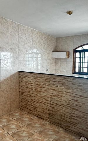 Casa para alugar com 98m², 2 quartos e 1 vaga Casa para alugar com 98m², 2 quartos e 1 vagaCozinha