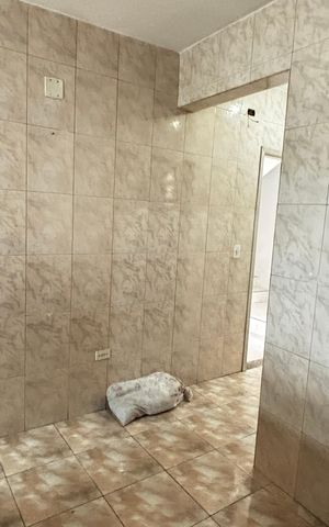 Casa para alugar com 98m², 2 quartos e 1 vaga Casa para alugar com 98m², 2 quartos e 1 vagaCozinha