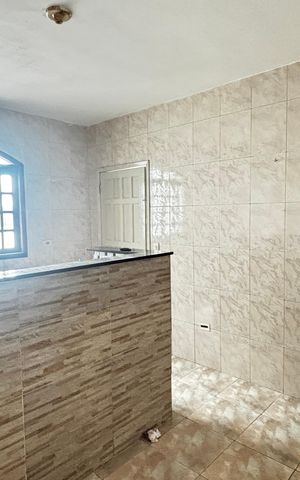 Casa para alugar com 98m², 2 quartos e 1 vaga Casa para alugar com 98m², 2 quartos e 1 vagaCozinha