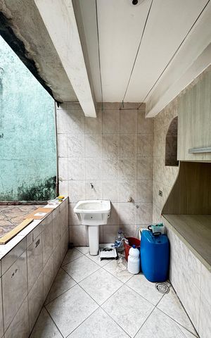 Casa para alugar com 98m², 2 quartos e 1 vaga Casa para alugar com 98m², 2 quartos e 1 vagaÁrea de Serviço