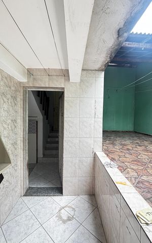 Casa para alugar com 98m², 2 quartos e 1 vaga Casa para alugar com 98m², 2 quartos e 1 vagaÁrea de Serviço