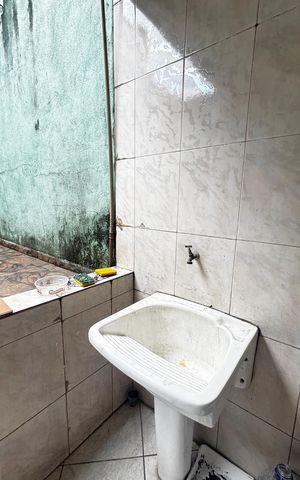 Casa para alugar com 98m², 2 quartos e 1 vaga Casa para alugar com 98m², 2 quartos e 1 vagaÁrea de Serviço