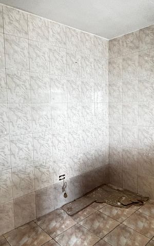 Casa para alugar com 98m², 2 quartos e 1 vaga Casa para alugar com 98m², 2 quartos e 1 vagaCozinha