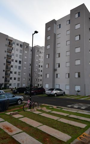 Apartamento à venda com 43m², 2 quartos e 1 vagaFachada do bloco