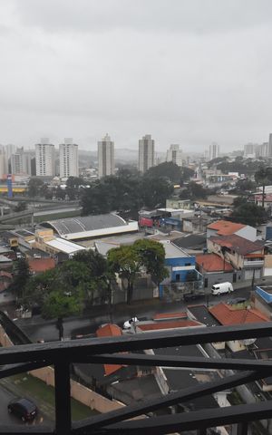Apartamento para alugar com 51m², 2 quartos e 1 vagaSala  - varanda - vista
