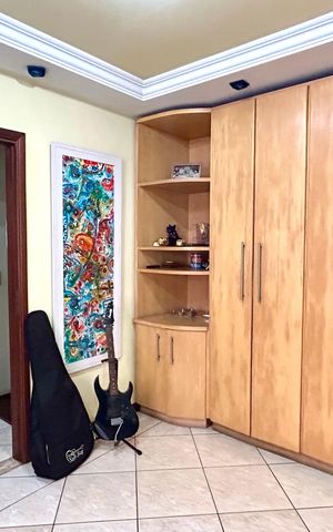 Casa à venda com 160m², 3 quartos e 2 vagas Casa à venda com 160m², 3 quartos e 2 vagasQuarto Suíte 3
