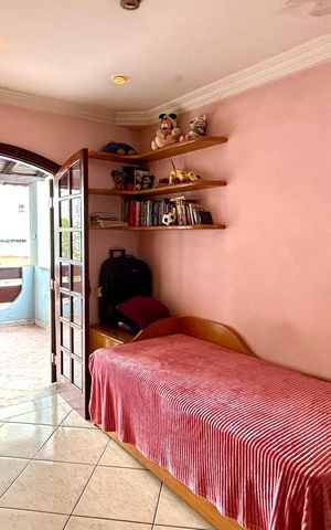 Casa à venda com 160m², 3 quartos e 2 vagas Casa à venda com 160m², 3 quartos e 2 vagasQuarto Suíte 2