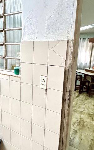 Casa à venda com 160m², 3 quartos e 2 vagas Casa à venda com 160m², 3 quartos e 2 vagasÁrea de Serviço