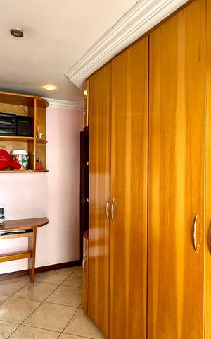 Casa à venda com 160m², 3 quartos e 2 vagas Casa à venda com 160m², 3 quartos e 2 vagasQuarto Suíte 2