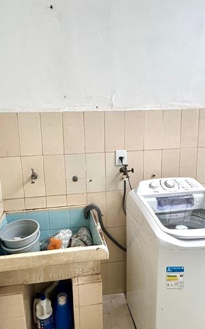 Casa à venda com 160m², 3 quartos e 2 vagas Casa à venda com 160m², 3 quartos e 2 vagasÁrea de Serviço