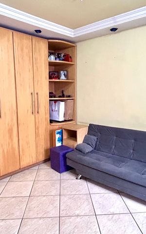 Casa à venda com 160m², 3 quartos e 2 vagas Casa à venda com 160m², 3 quartos e 2 vagasQuarto Suíte 3