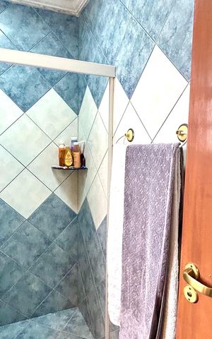 Casa à venda com 160m², 3 quartos e 2 vagas Casa à venda com 160m², 3 quartos e 2 vagasBanheiro da Suíte 3