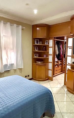 Casa à venda com 160m², 3 quartos e 2 vagas Casa à venda com 160m², 3 quartos e 2 vagasQuarto Suíte 1