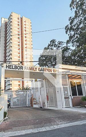 Apartamento à venda com 151m², 3 quartos e 2 vagas Apartamento à venda com 151m², 3 quartos e 2 vagasFachada
