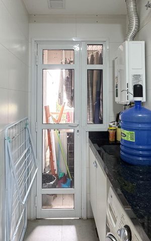 Apartamento à venda com 151m², 3 quartos e 2 vagas Apartamento à venda com 151m², 3 quartos e 2 vagasÁrea de Serviço