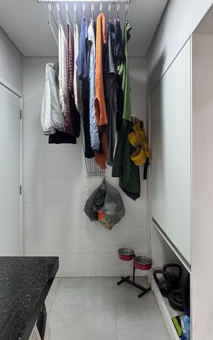 Apartamento à venda com 151m², 3 quartos e 2 vagas Apartamento à venda com 151m², 3 quartos e 2 vagasÁrea de Serviço
