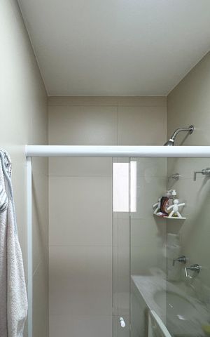Apartamento à venda com 151m², 3 quartos e 2 vagas Apartamento à venda com 151m², 3 quartos e 2 vagasBanheiro - Suíte 1