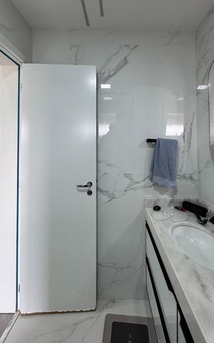 Apartamento à venda com 151m², 3 quartos e 2 vagas Apartamento à venda com 151m², 3 quartos e 2 vagasBanheiro - Suíte 3