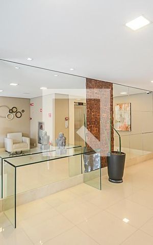 Apartamento à venda com 151m², 3 quartos e 2 vagas Apartamento à venda com 151m², 3 quartos e 2 vagasÁrea comum - Hall