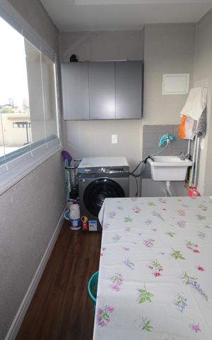 Apartamento para alugar com 76m², 3 quartos e sem vagaSacada