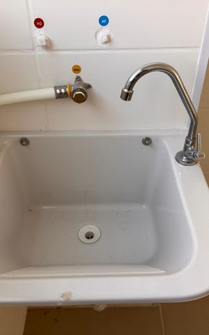 Apartamento para alugar com 55m², 2 quartos e 1 vaga Apartamento para alugar com 55m², 2 quartos e 1 vagaCozinha e Área de Serviço
