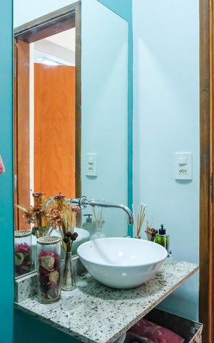 Casa para alugar com 215m², 3 quartos e 3 vagasLavabo