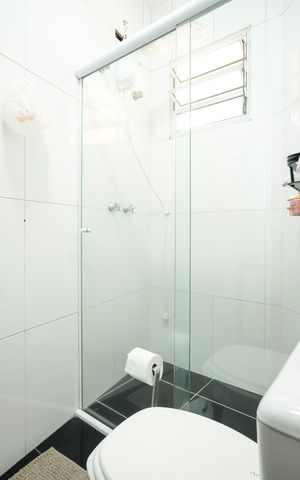 Casa para alugar com 215m², 3 quartos e 3 vagasBanheiro da suíte 2