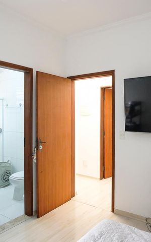 Casa para alugar com 215m², 3 quartos e 3 vagasSuíte 3