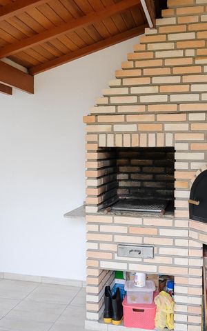 Casa para alugar com 215m², 3 quartos e 3 vagasQuintal