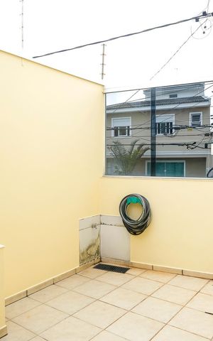 Casa para alugar com 215m², 3 quartos e 3 vagasQuintal