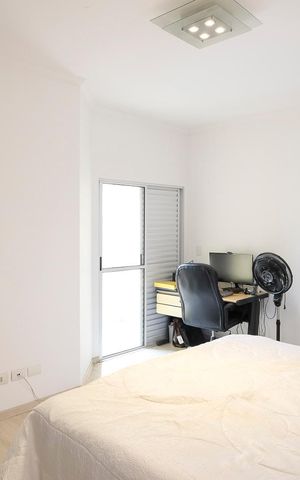 Casa para alugar com 215m², 3 quartos e 3 vagasSuíte 1 
