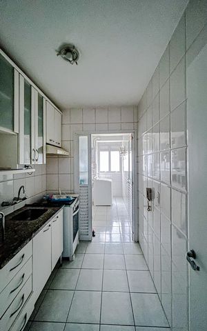 Apartamento para alugar com 72m², 3 quartos e 2 vagasCozinha