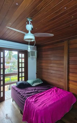 Casa de condomínio à venda com 152m², 3 quartos e 3 vagas