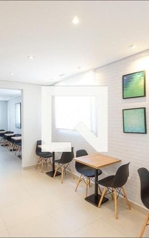 Apartamento à venda com 42m², 2 quartos e sem vaga Apartamento à venda com 42m², 2 quartos e sem vagaCondomínio